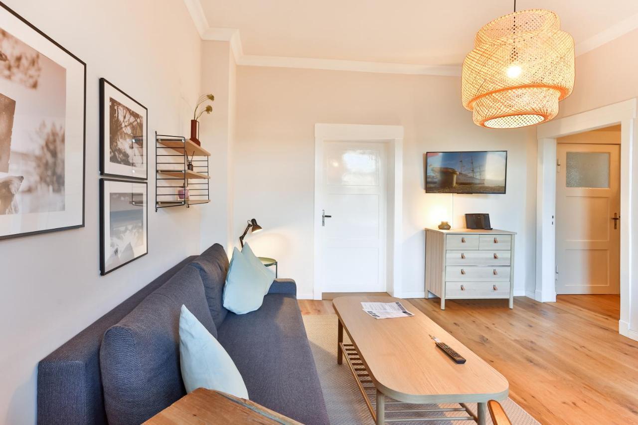 Ferienwohnung An Der Brunnenaue 施特拉尔松德 外观 照片